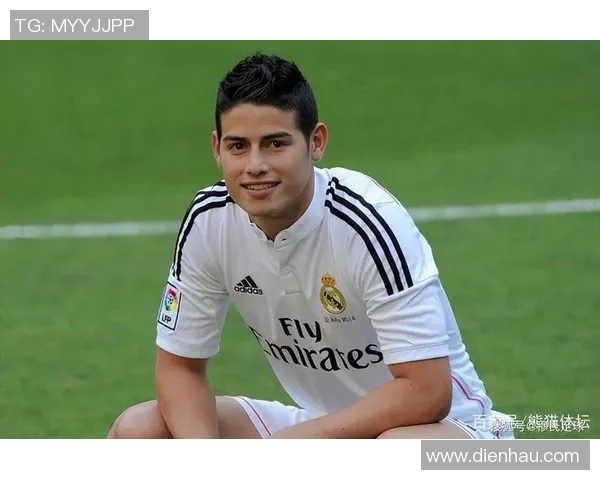 路人随机采访足球明星颜值评比揭示球场外的魅力与风采