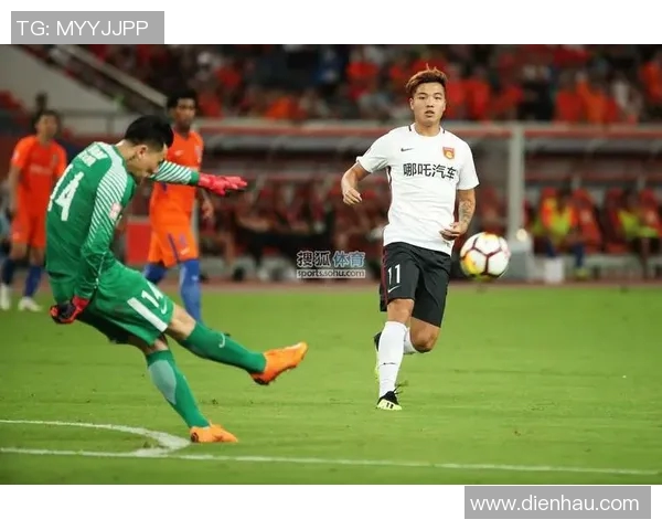 塔里木大学足球队迎战强敌力争在主场取得胜利展现风采