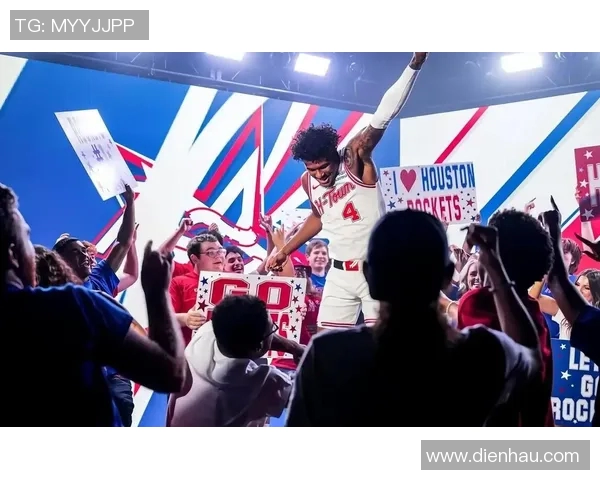 火箭队与灰熊队精彩对决回放12月16日比赛全程回顾与精彩瞬间分析 火箭队与灰熊队精彩对决回放12月16日比赛全程回顾与精彩瞬间分析